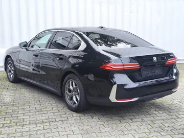 520 i NEUMOD VIRTU LEDER PROF HUD LED H&K 360 M