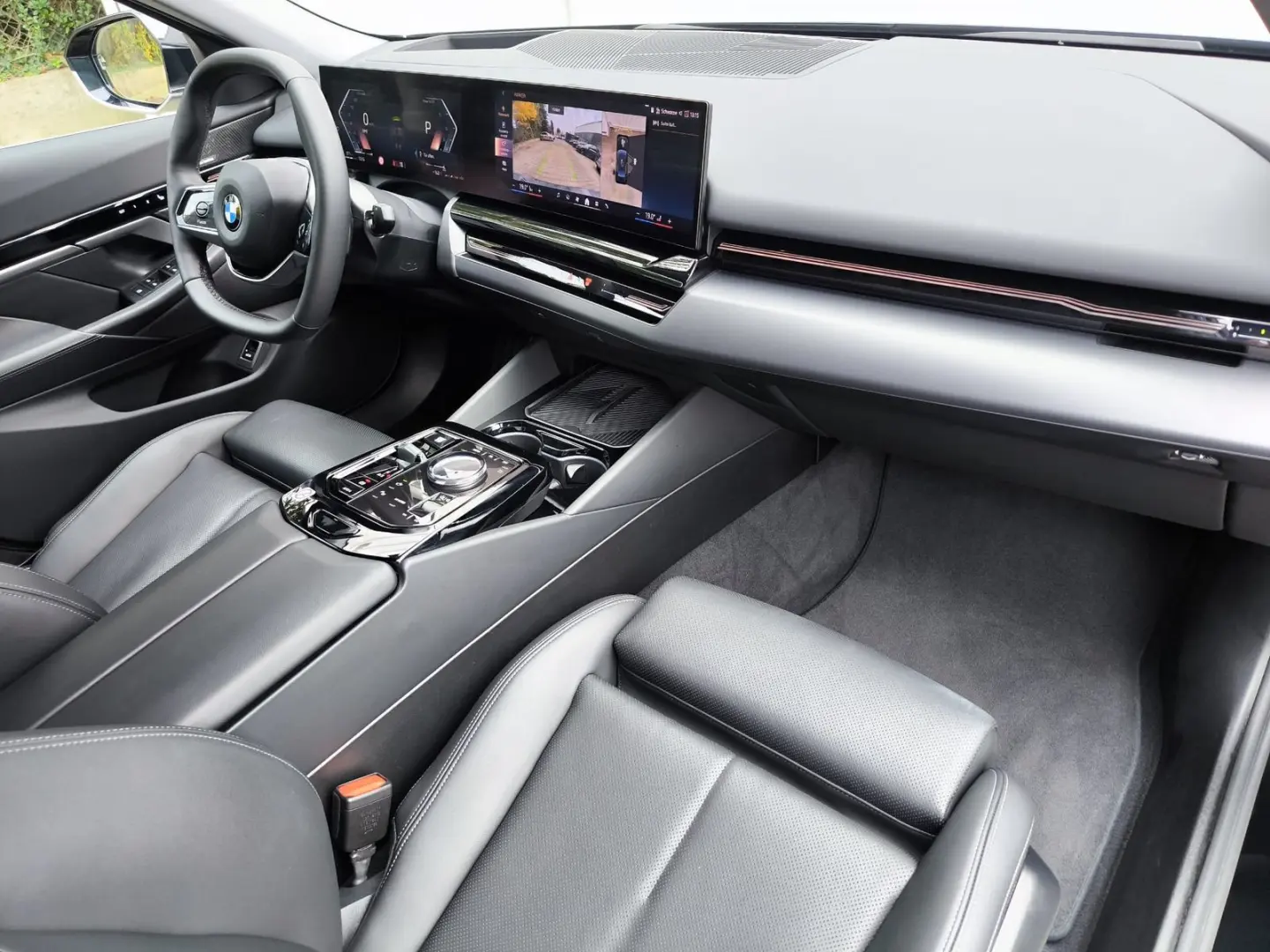 520 i NEUMOD VIRTU LEDER PROF HUD LED H&K 360 M