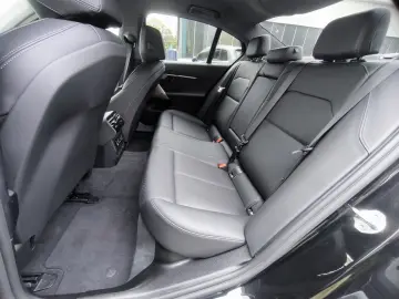 520 i NEUMOD VIRTU LEDER PROF HUD LED H&K 360 M