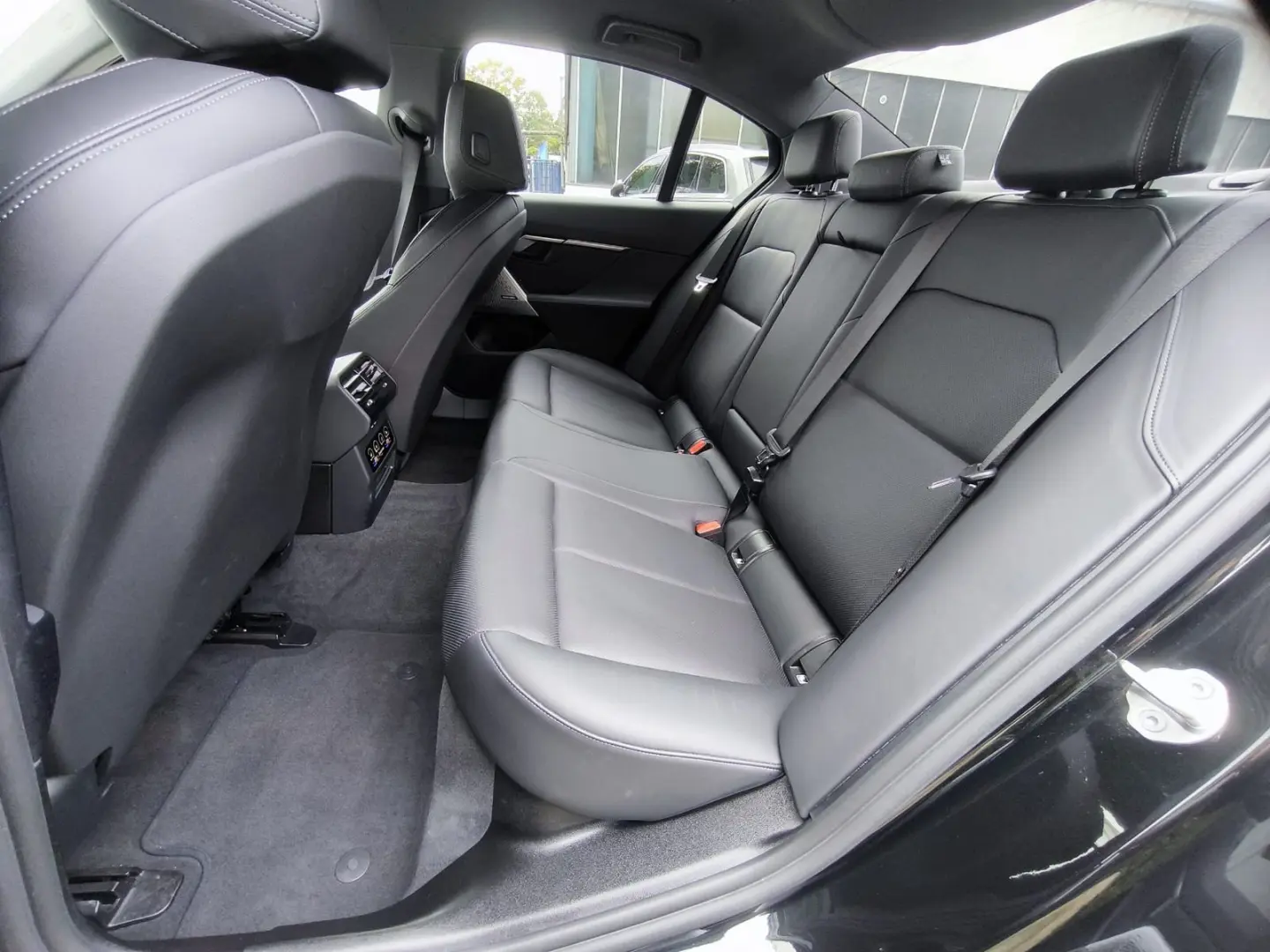 520 i NEUMOD VIRTU LEDER PROF HUD LED H&K 360 M