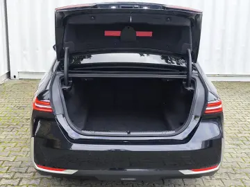 520 i NEUMOD VIRTU LEDER PROF HUD LED H&K 360 M