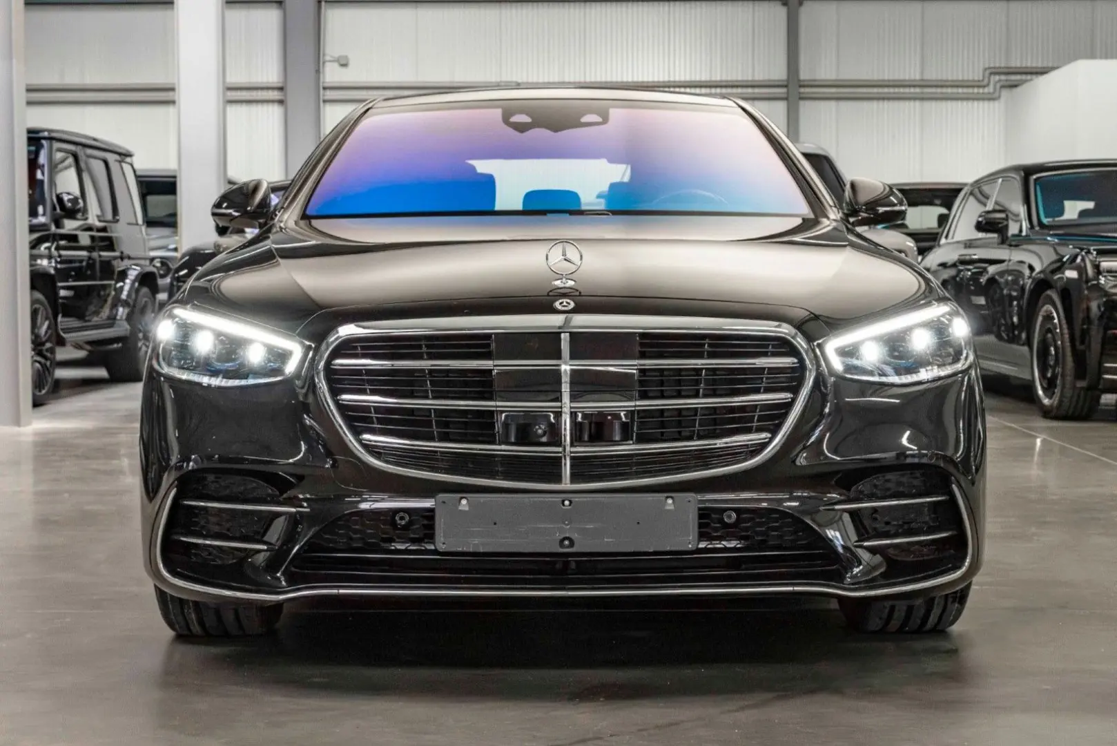 S 450d 4M L AMG Line   Rear Steering   Head-Up