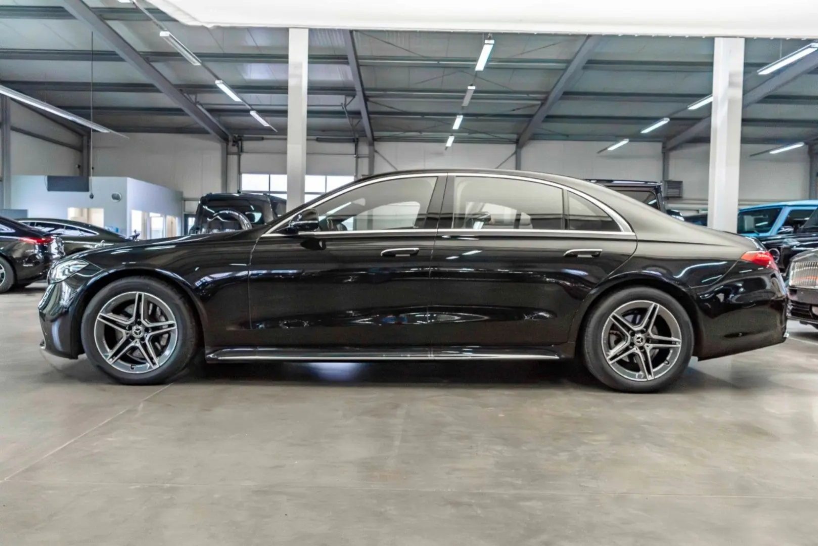 S 450d 4M L AMG Line   Rear Steering   Head-Up