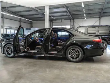 S 450d 4M L AMG Line   Rear Steering   Head-Up