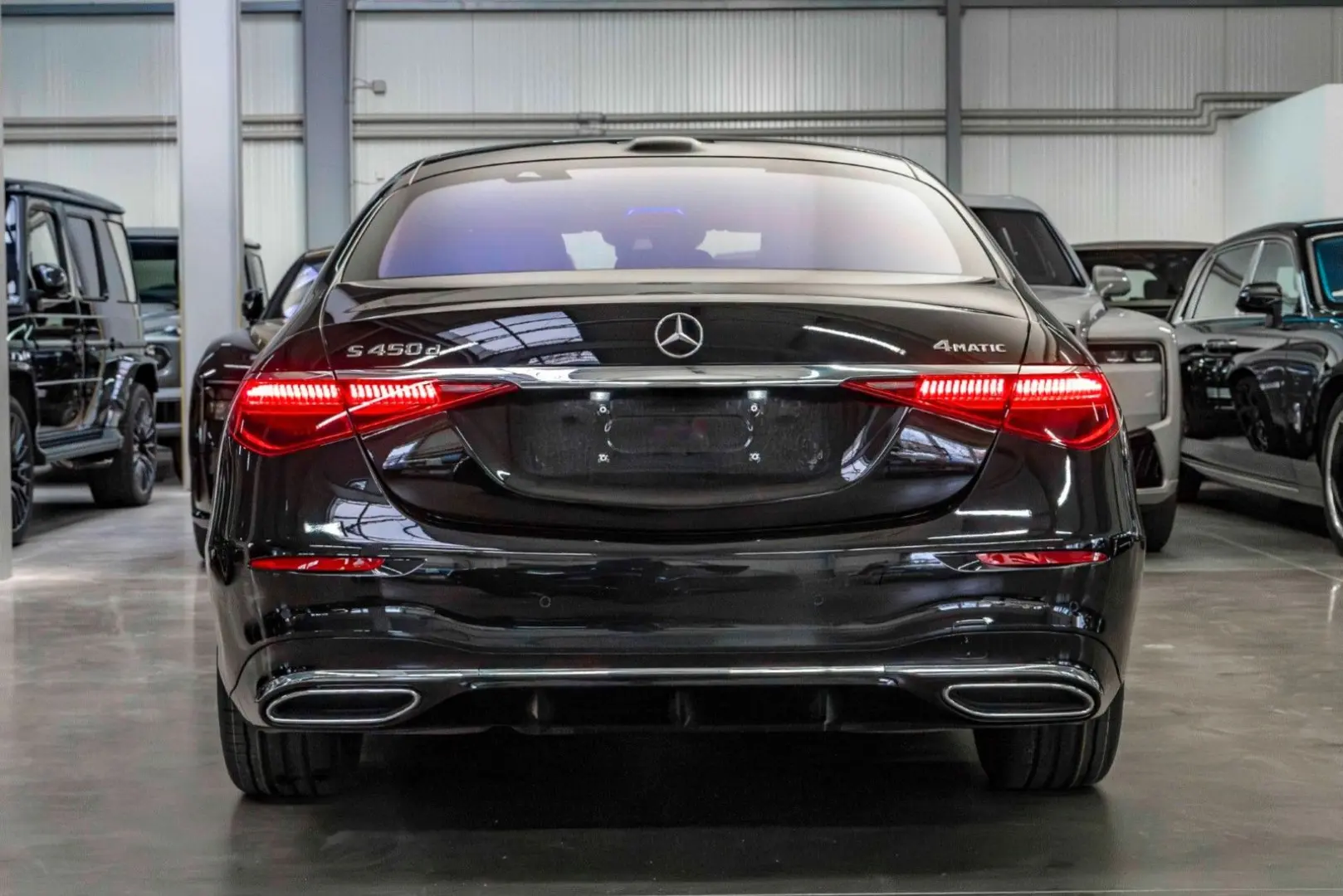 S 450d 4M L AMG Line   Rear Steering   Head-Up