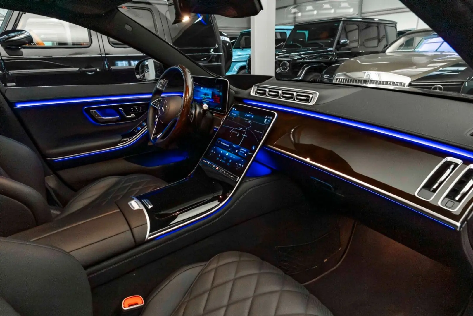 S 450d 4M L AMG Line   Rear Steering   Head-Up