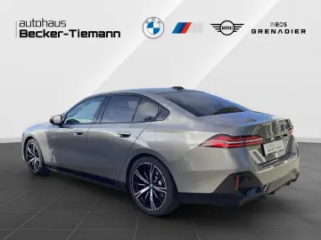 520d xDrive Limousine 20    M Paket   Pano   Bow