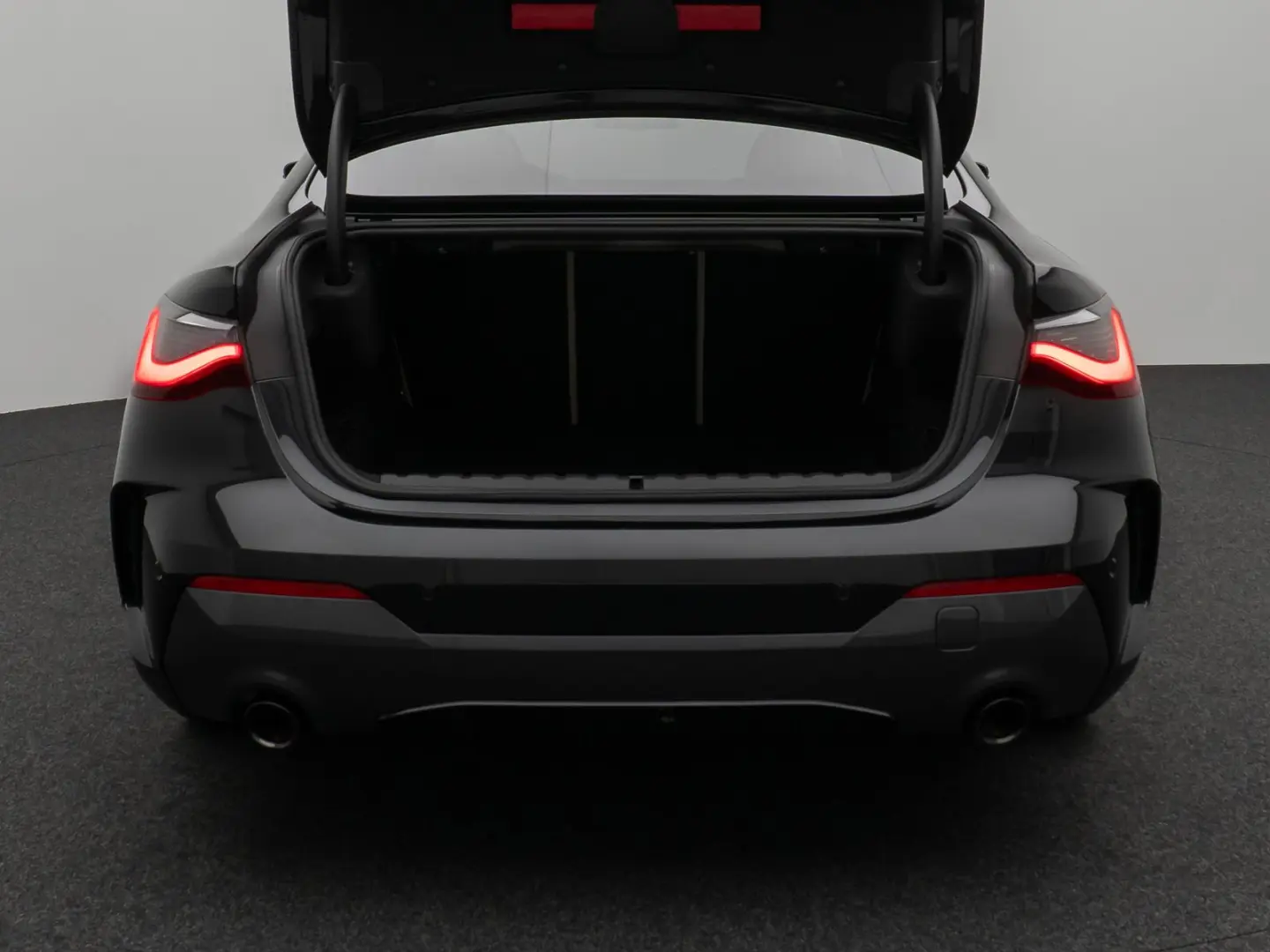 430i xD Coupé M Sport Laser Kamera DAB H K19Zoll