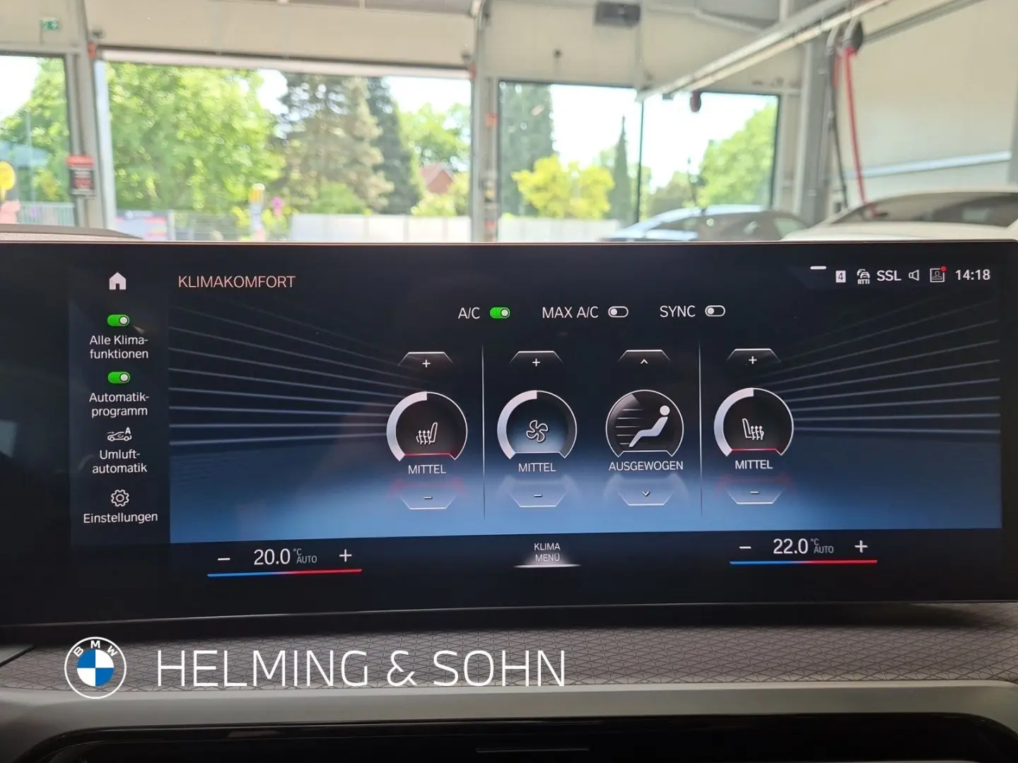 420d xDrive M-Sport LED HK HiFi DAB Glasdach Kom