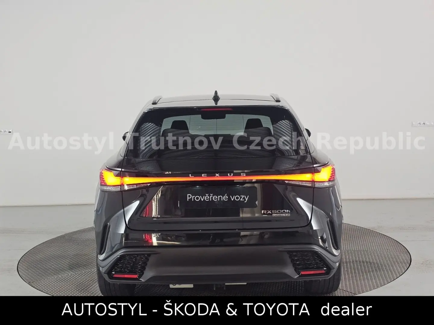 RX 500 h 2.4 HEV 371k F Sport PLUS