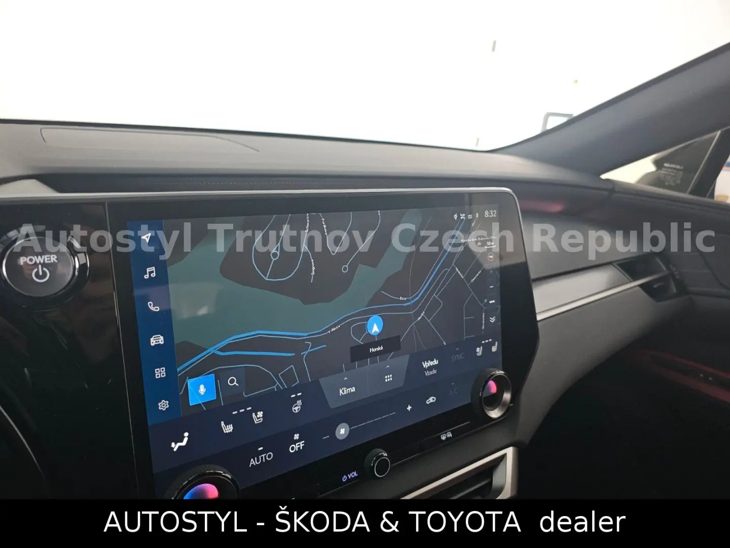 RX 500 h 2.4 HEV 371k F Sport PLUS