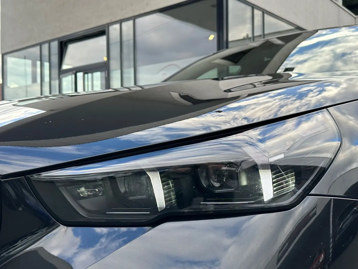 540d xDrive M Sport Pro Standeizung   B&W   AHK