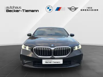 520d Limousine   LED   360    Memory   HarmanK