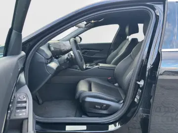 520d Limousine   LED   360    Memory   HarmanK