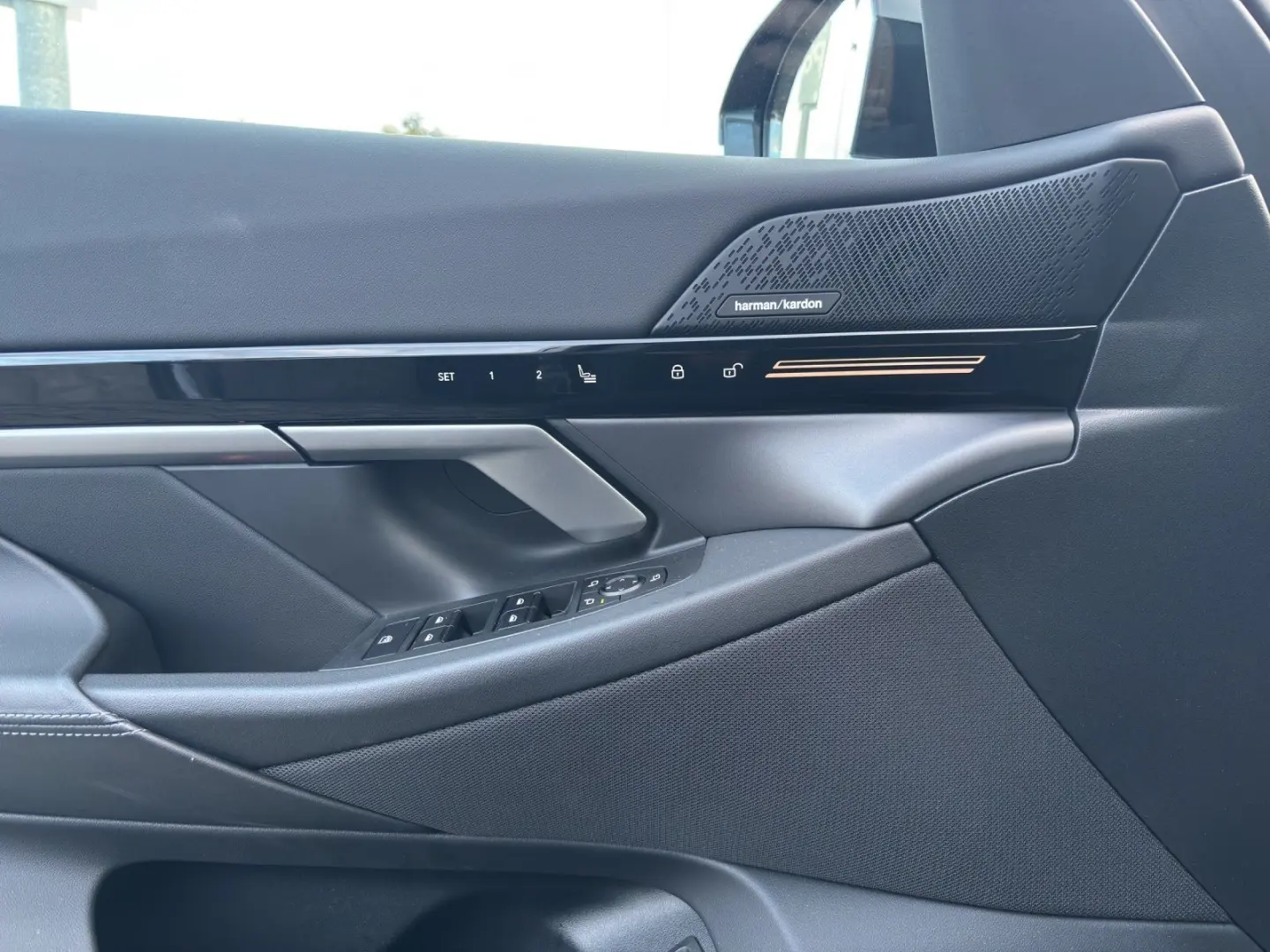 520d Limousine   LED   360    Memory   HarmanK