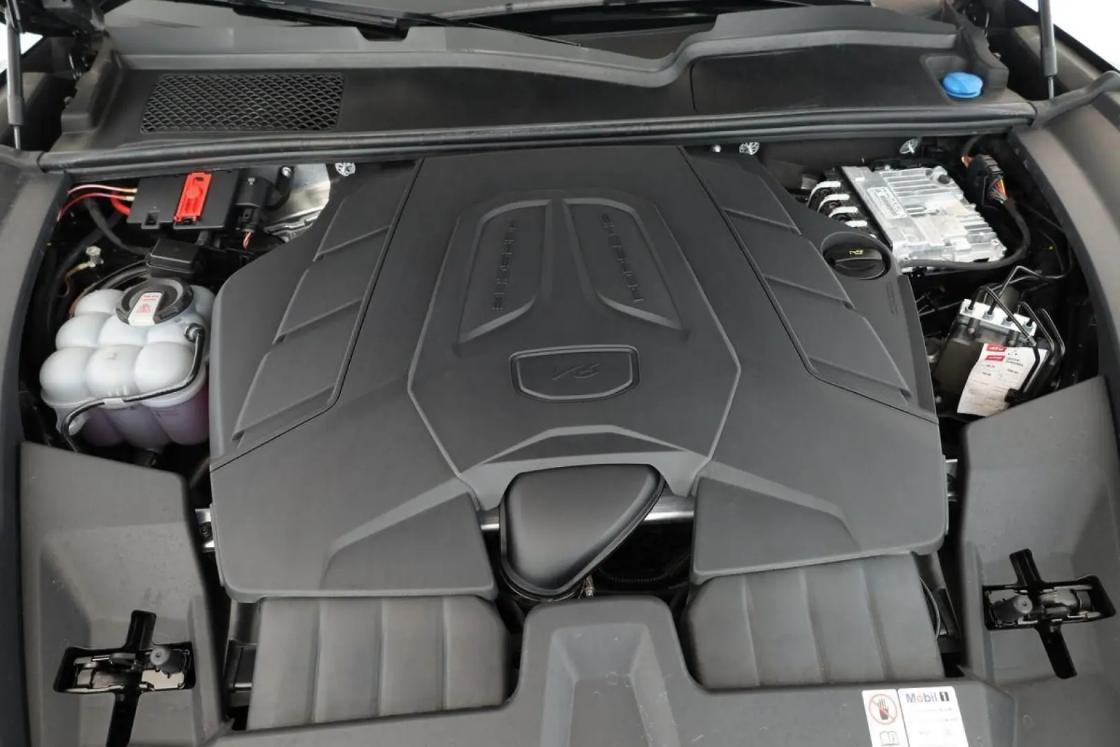 Cayenne Chrono Pano BOSE Inno Sportabgas 22  911