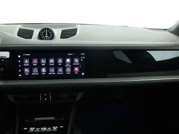 Cayenne Chrono Pano BOSE Inno Sportabgas 22  911