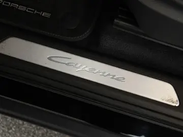 Cayenne Chrono Pano BOSE Inno Sportabgas 22  911