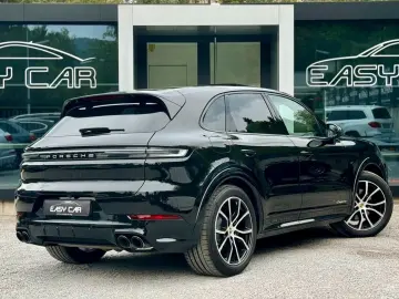 Cayenne HUD NAVI CAMERA-360 PANO BOSE