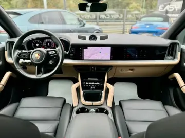 Cayenne HUD NAVI CAMERA-360 PANO BOSE