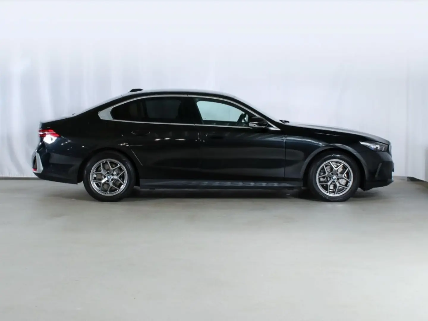 520 d Lim. 4xSHZ H&K Memory LED LiveCockpitProf.