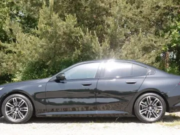 5 Lim. 520 i    M-Sportpaket Sport-Carbon