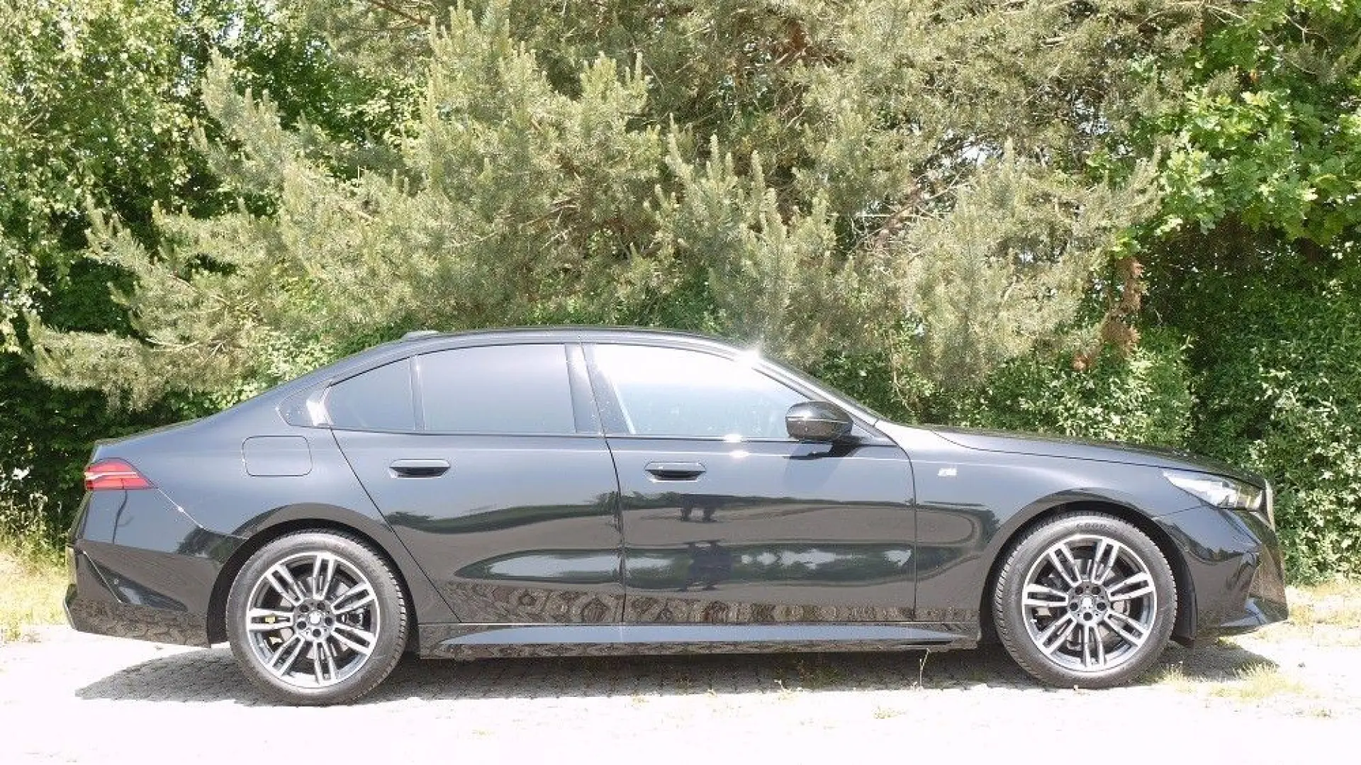 5 Lim. 520 i    M-Sportpaket Sport-Carbon