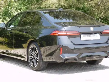 5 Lim. 520 i    M-Sportpaket Sport-Carbon