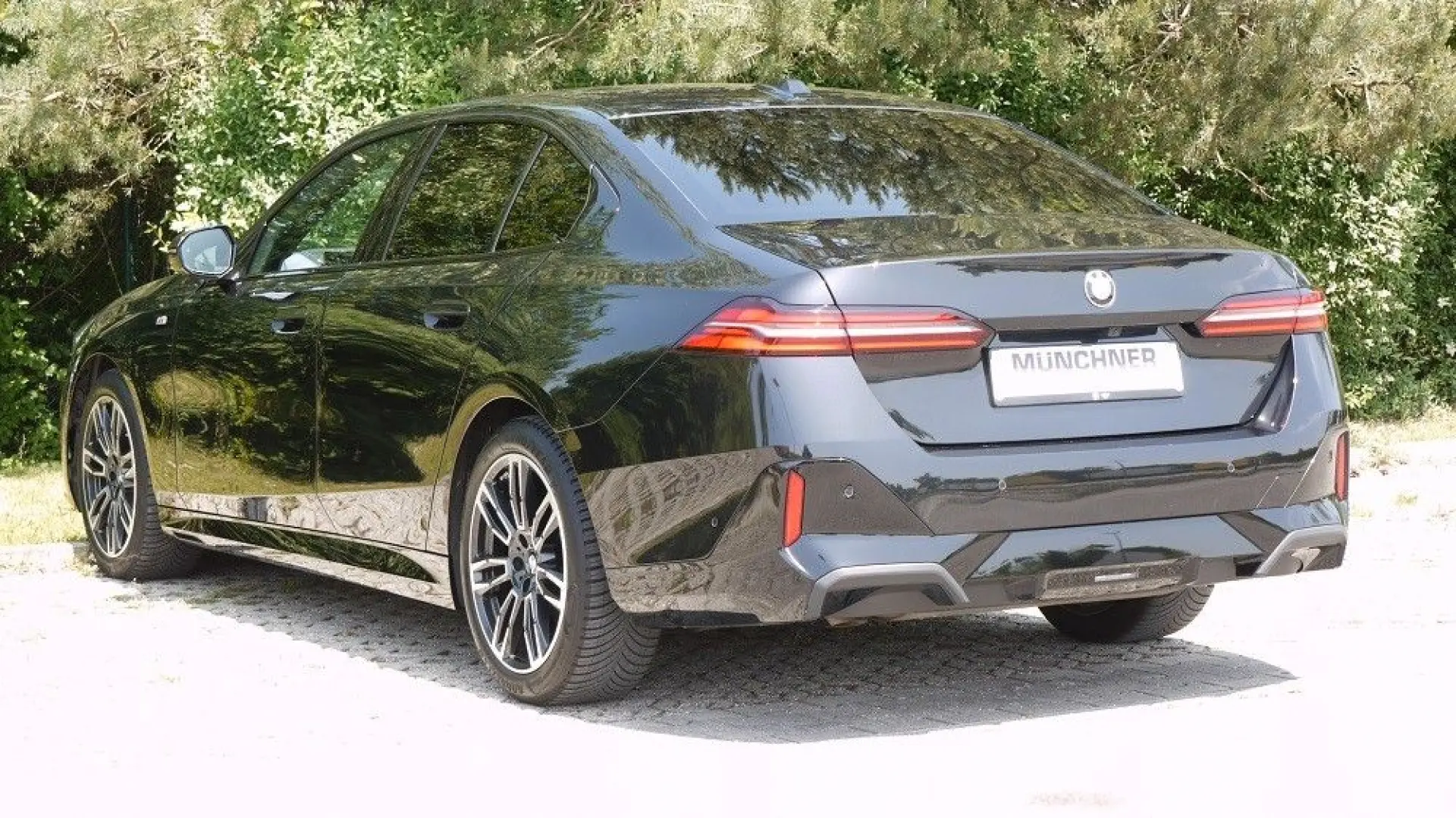 5 Lim. 520 i    M-Sportpaket Sport-Carbon