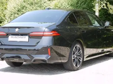 5 Lim. 520 i    M-Sportpaket Sport-Carbon