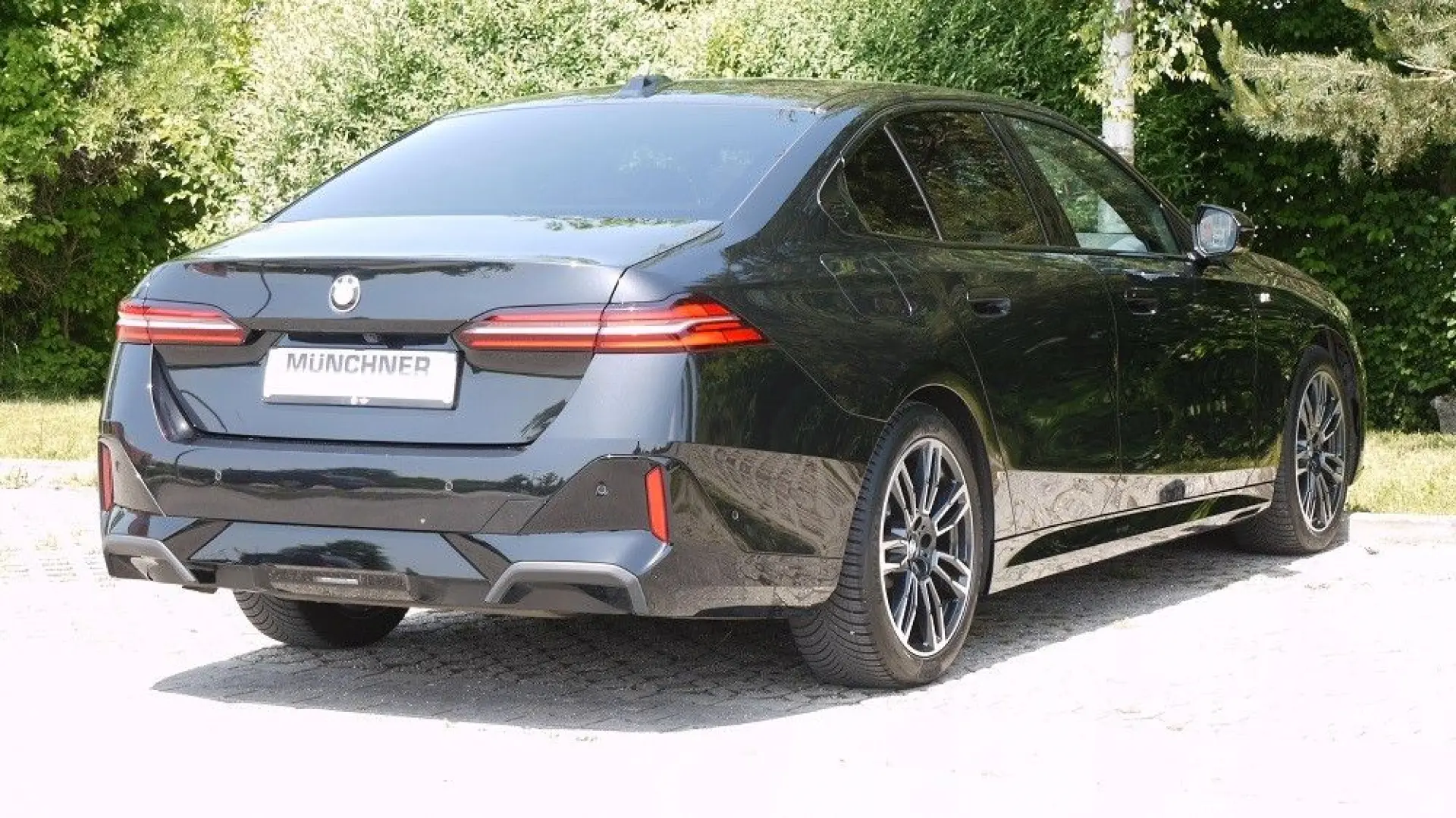 5 Lim. 520 i    M-Sportpaket Sport-Carbon