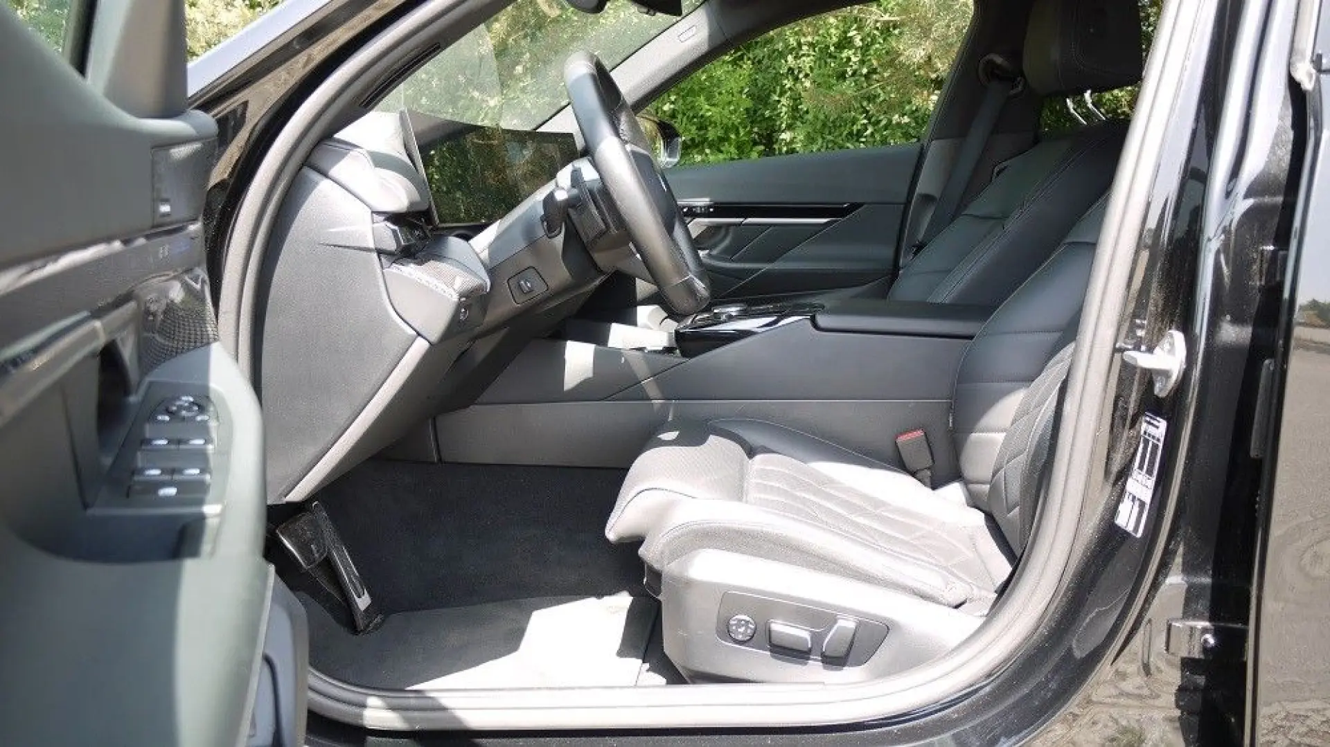 5 Lim. 520 i    M-Sportpaket Sport-Carbon