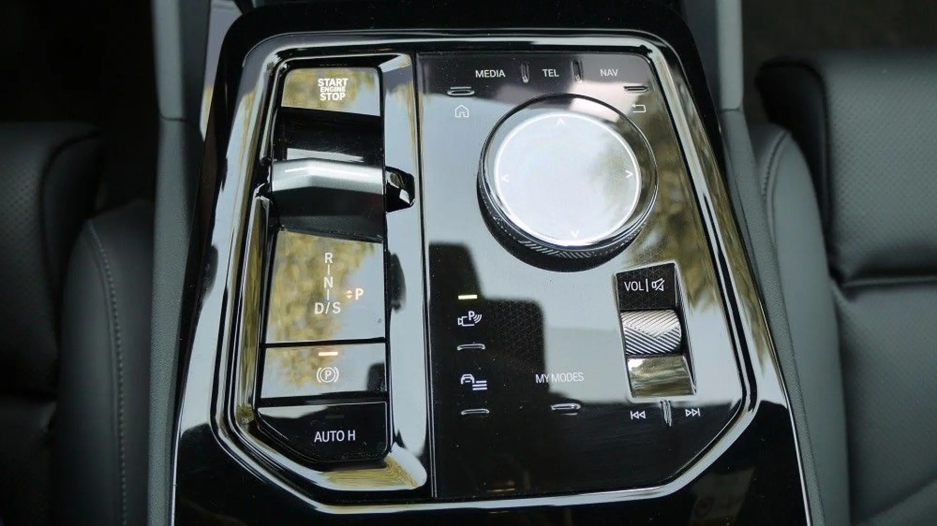 5 Lim. 520 i    M-Sportpaket Sport-Carbon