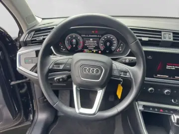 Q3 35 2.0 TDI quattro