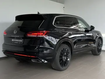 Touareg R-Line 4M  HUD  AHK  MASS  DYN  STHZ  21