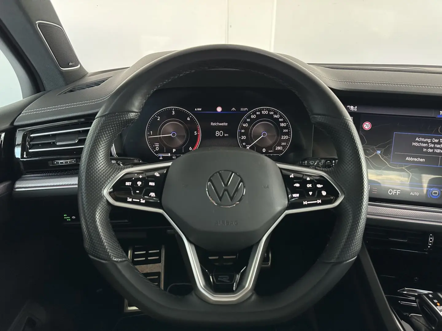 Touareg R-Line 4M  HUD  AHK  MASS  DYN  STHZ  21