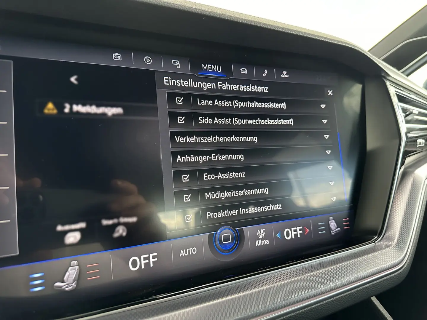 Touareg R-Line 4M  HUD  AHK  MASS  DYN  STHZ  21