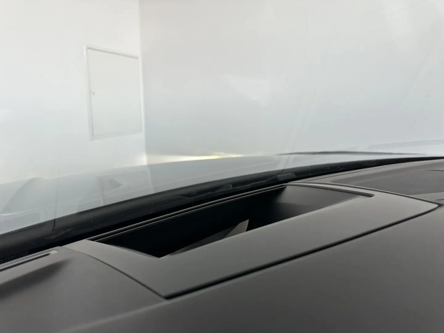 Touareg R-Line 4M  HUD  AHK  MASS  DYN  STHZ  21