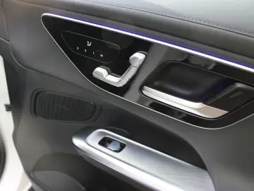 GLC 200 AMG 4Matic Pano AHK Garantie