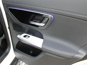 GLC 200 AMG 4Matic Pano AHK Garantie