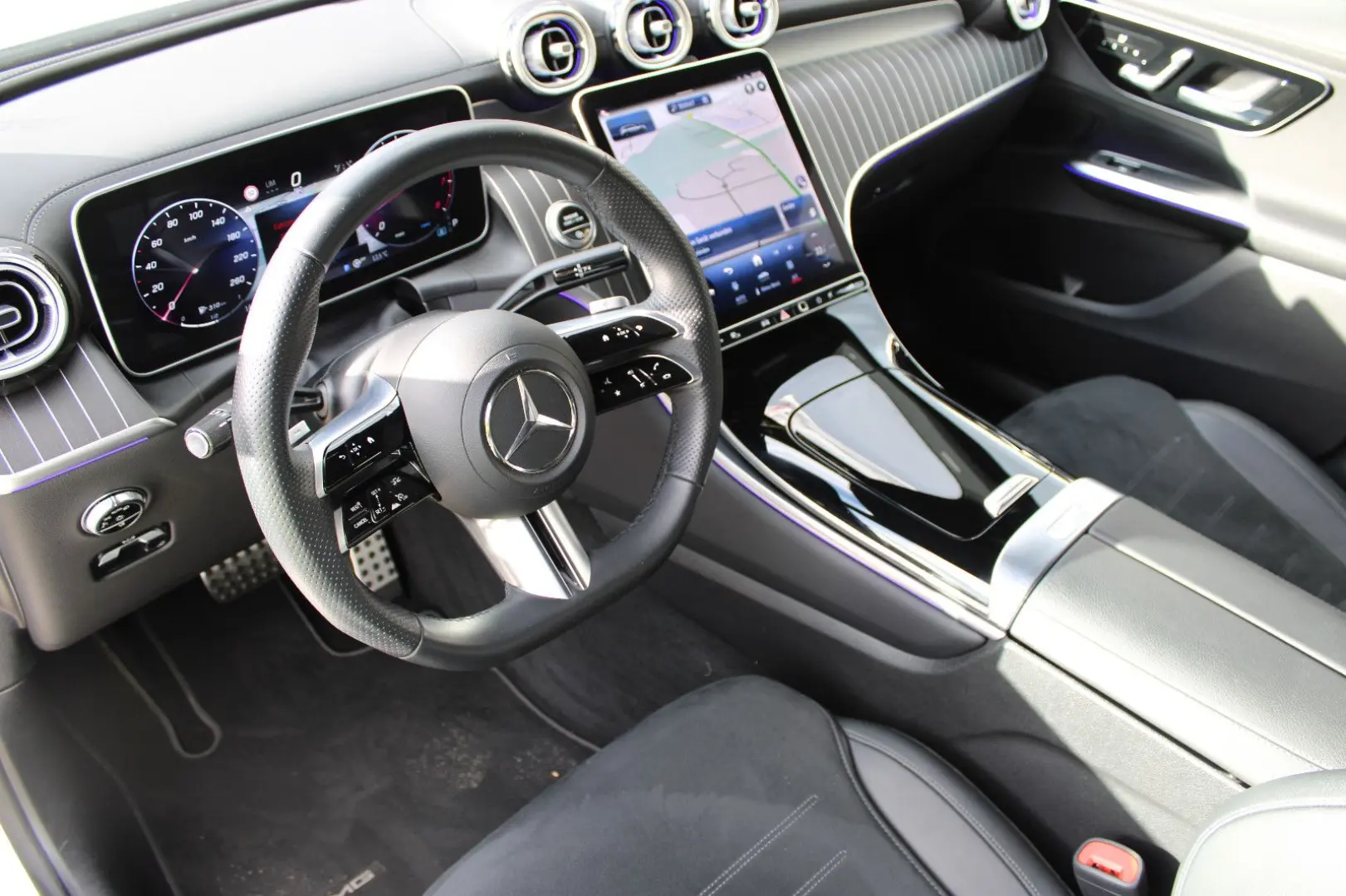 GLC 200 AMG 4Matic Pano AHK Garantie