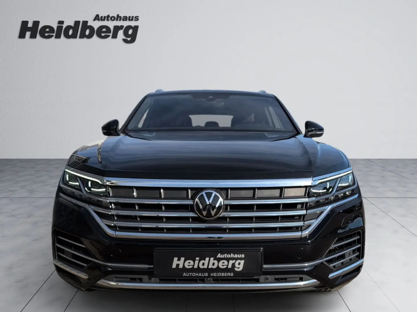 Touareg IQ-Matrix AHK Luftfw PANO StHz INNOVISIO