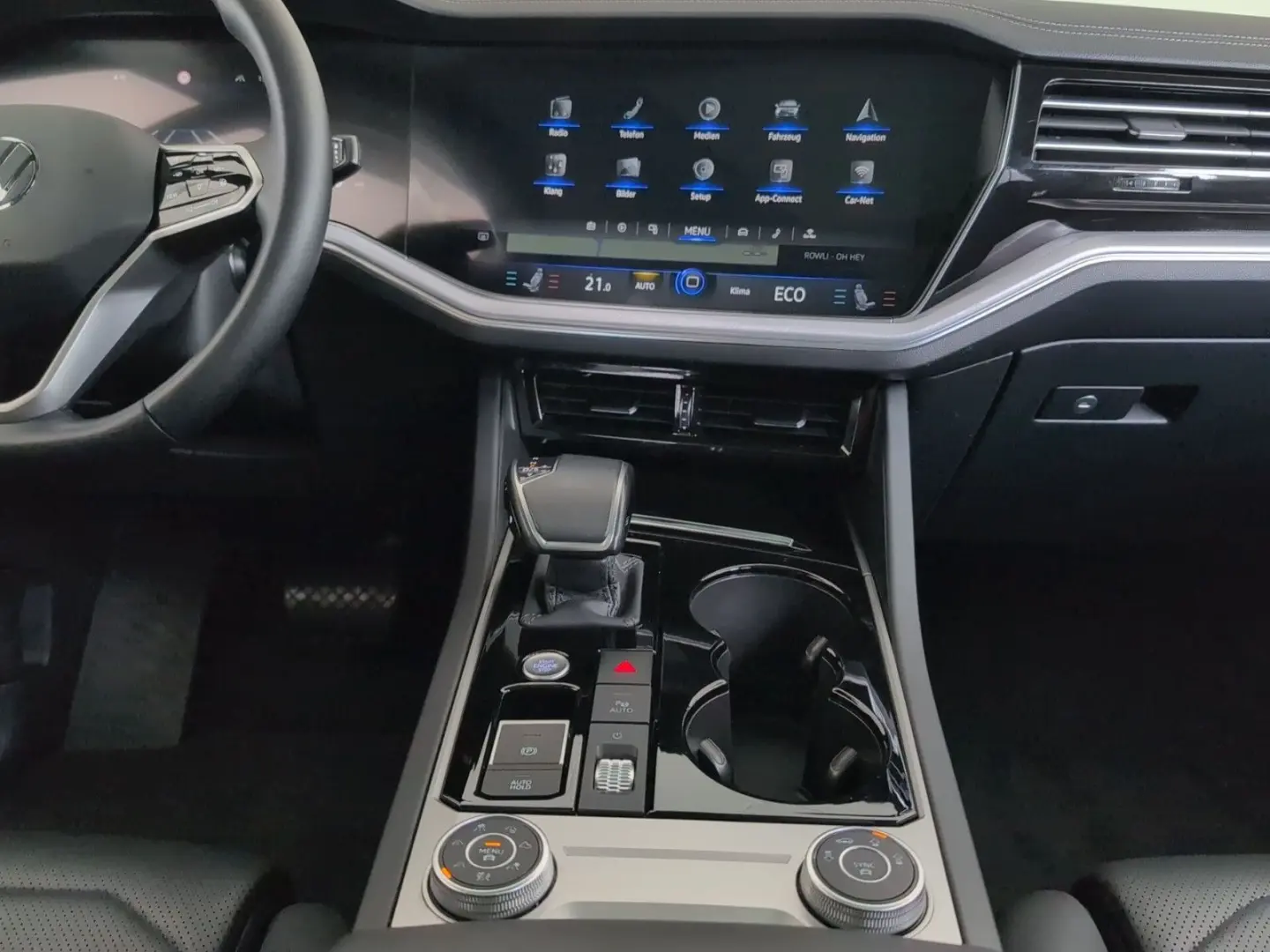 Touareg IQ-Matrix AHK Luftfw PANO StHz INNOVISIO