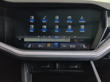 Touareg IQ-Matrix AHK Luftfw PANO StHz INNOVISIO