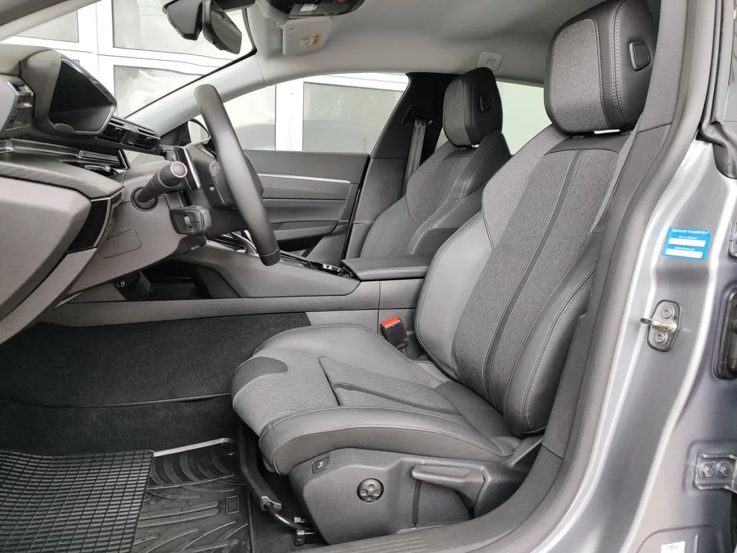 508 SW Hybrid Allure Keyless LED Navi