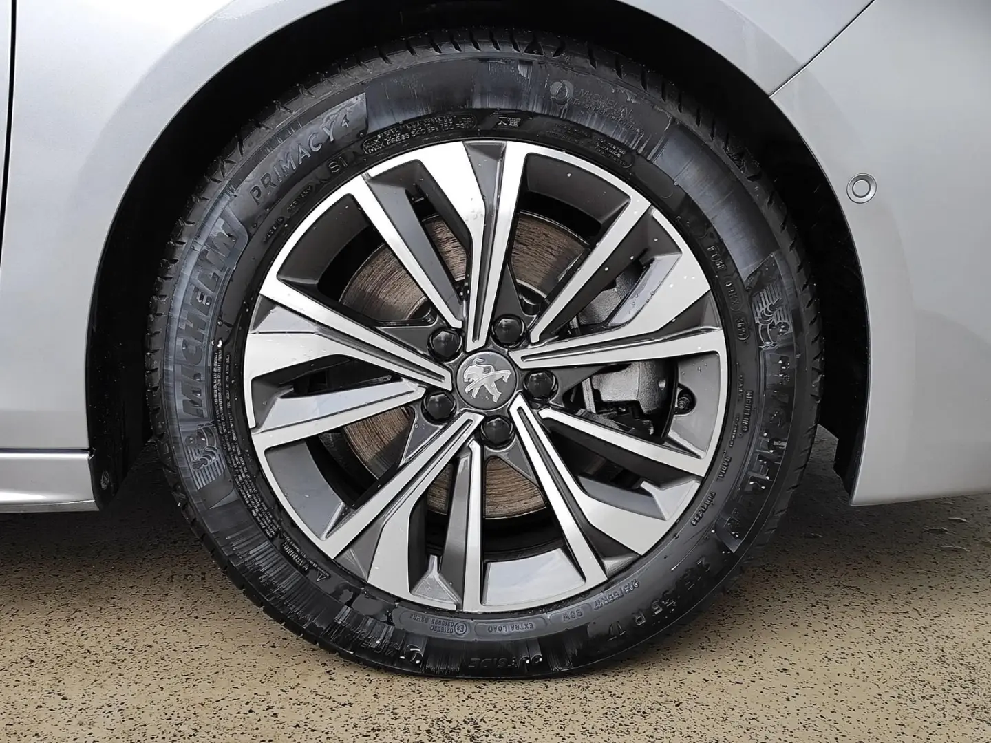 508 SW Hybrid Allure Keyless LED Navi