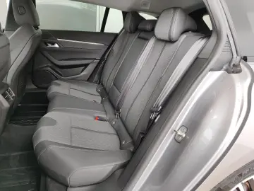 508 SW Hybrid Allure Keyless LED Navi