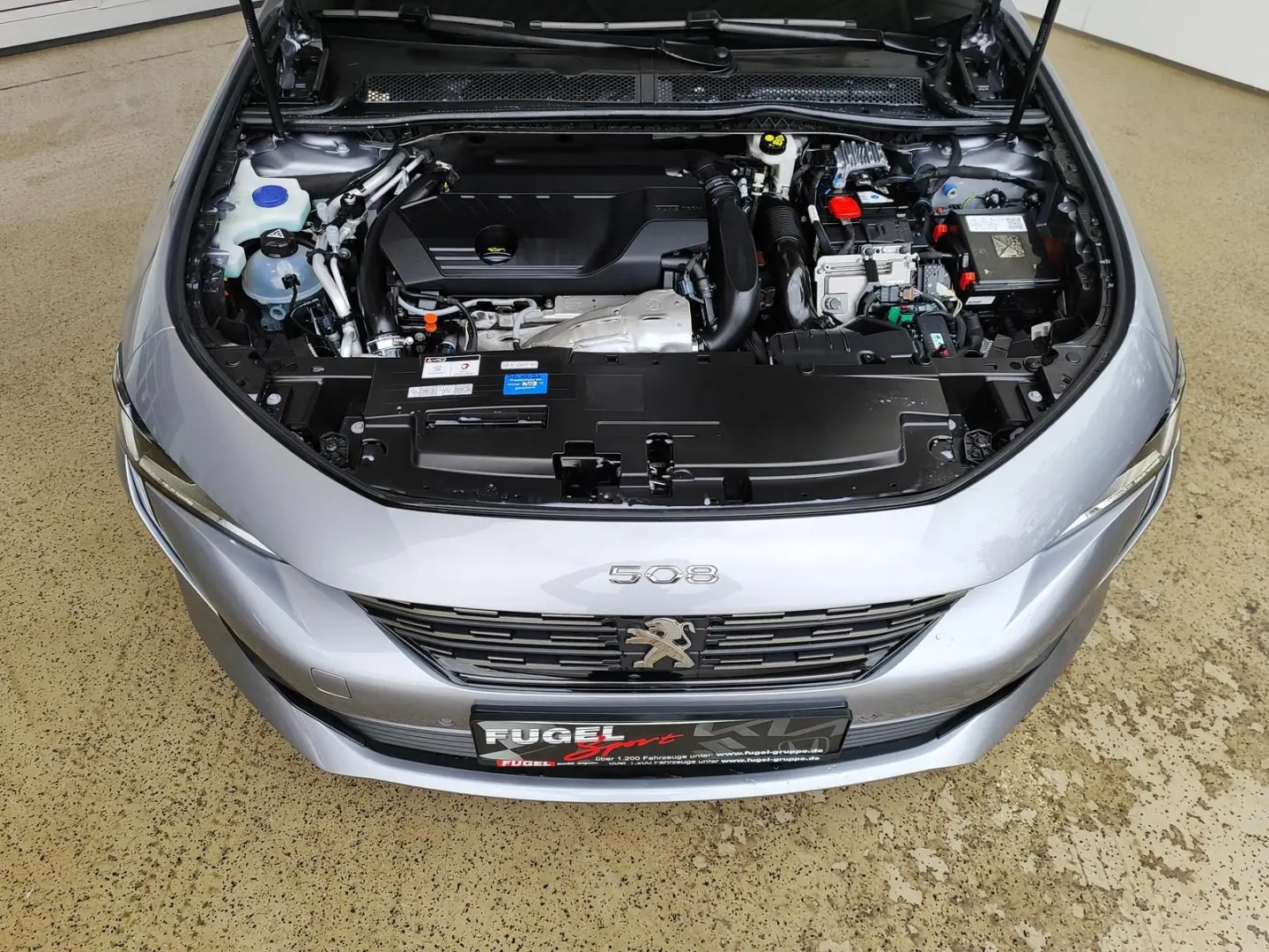 508 SW Hybrid Allure Keyless LED Navi