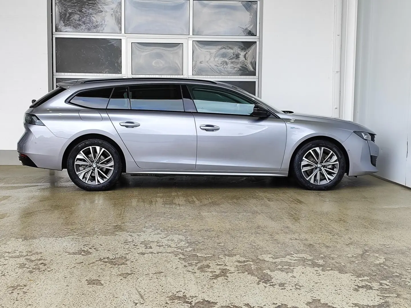 508 SW Hybrid Allure Keyless LED Navi