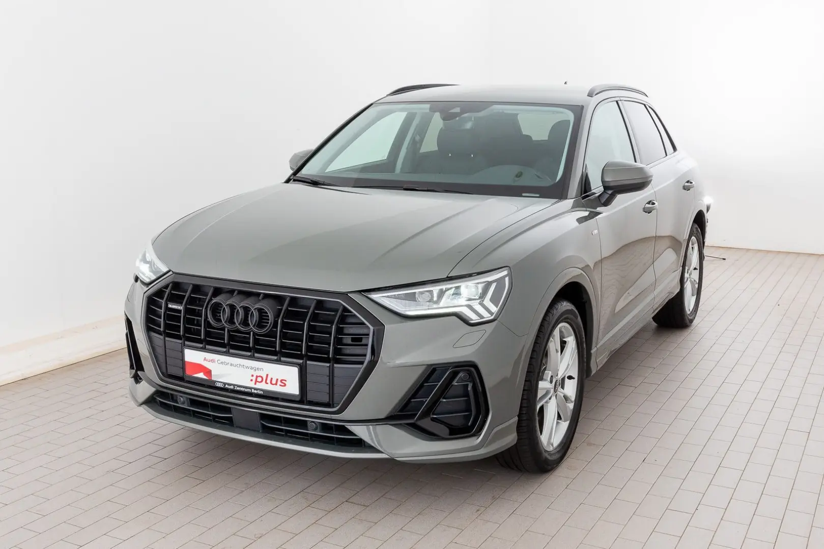 Q3 S line 35 TDI quattro MATRIX NAVI VIRTC